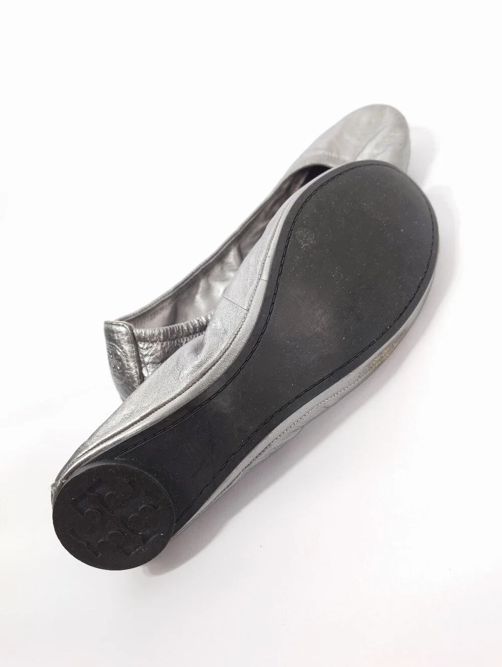 Tory Burch Silver Metallic Leather Ballet Flats Size 8.5M